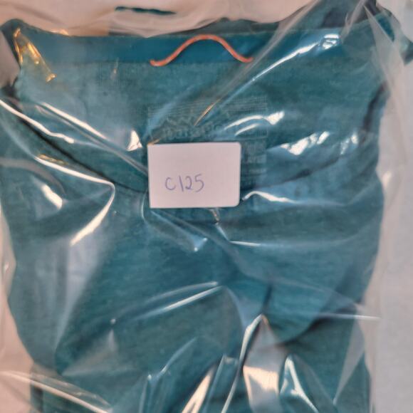 Patagonia Womens Capilene Baselayer Top Size Large Green Winter Warm Cabin Ski - Picture 10 of 10